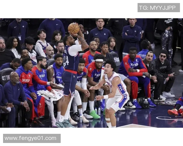 2016-17赛季雷霆与快船激战回顾:明星球员对决与精彩瞬间解析 2016-17赛季雷霆与快船激战回顾:明星球员对决与精彩瞬间解析